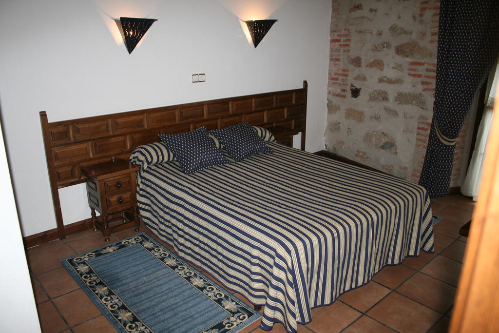 Hotel Rural La Enoteca Del Marques Fermoselle Room photo